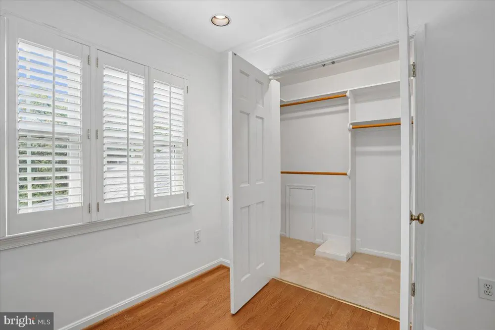 911 RAIL COURT Mclean, VA 22102