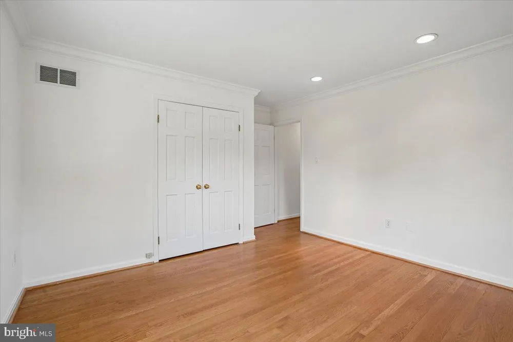 911 RAIL COURT Mclean, VA 22102