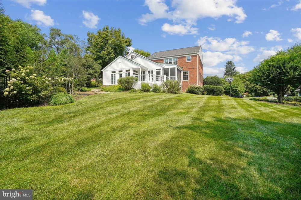 911 RAIL COURT Mclean, VA 22102