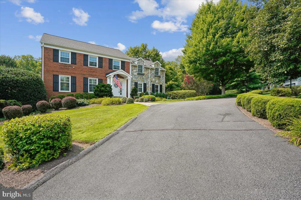 911 RAIL COURT Mclean, VA 22102