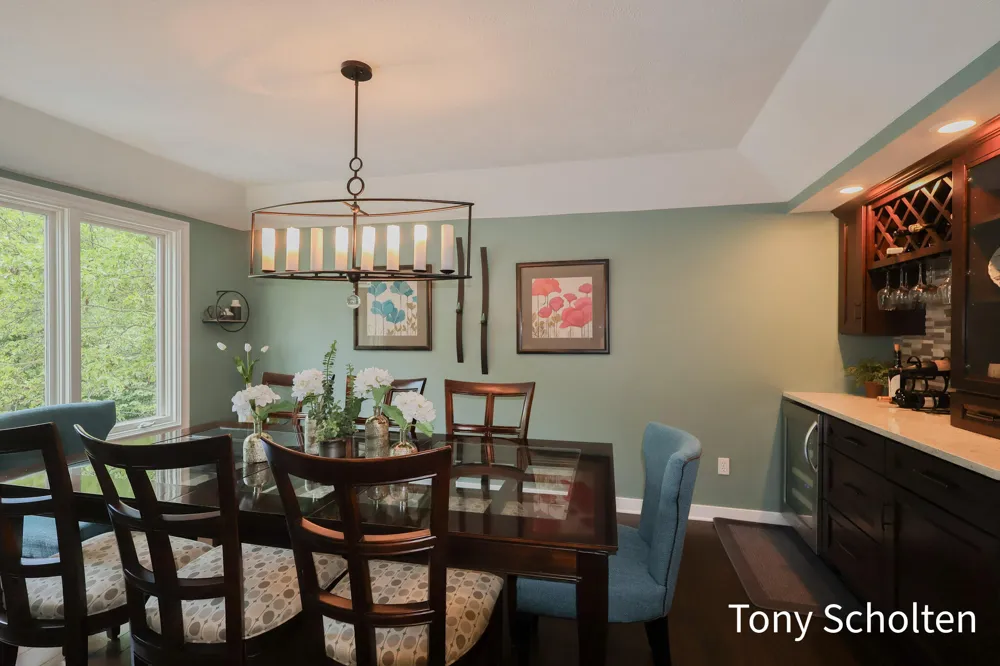 6054 Summerhill Drive Hudsonville, MI 49426