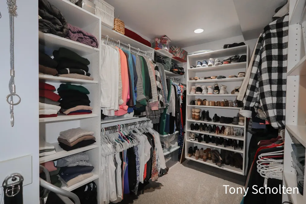 6054 Summerhill Drive Hudsonville, MI 49426