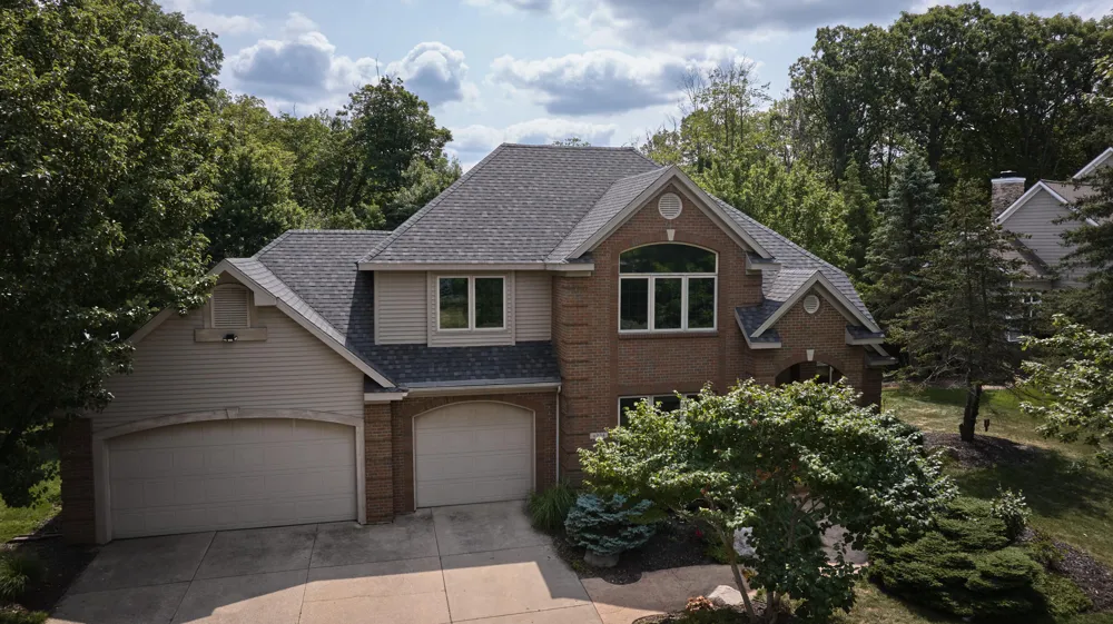6054 Summerhill Drive Hudsonville, MI 49426