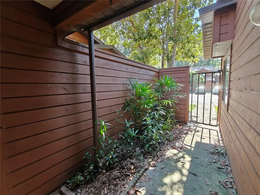 830 SW 56TH TERRACE Gainesville, FL 32607