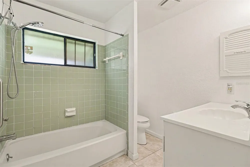 997 MARIPOSA DRIVE NE Palm Bay, FL 32905