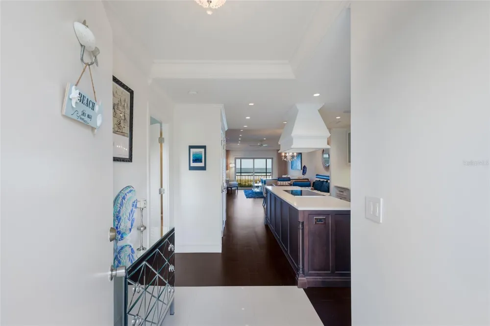 7001 GULF OF MEXICO DRIVE #24 Longboat Key, FL 34228