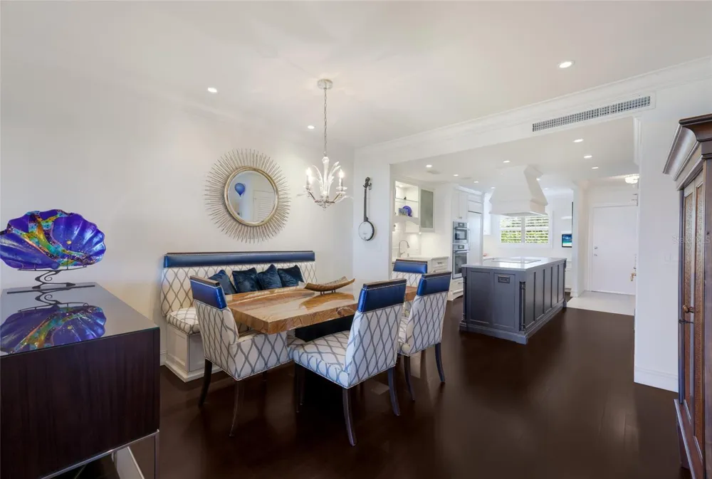 7001 GULF OF MEXICO DRIVE #24 Longboat Key, FL 34228