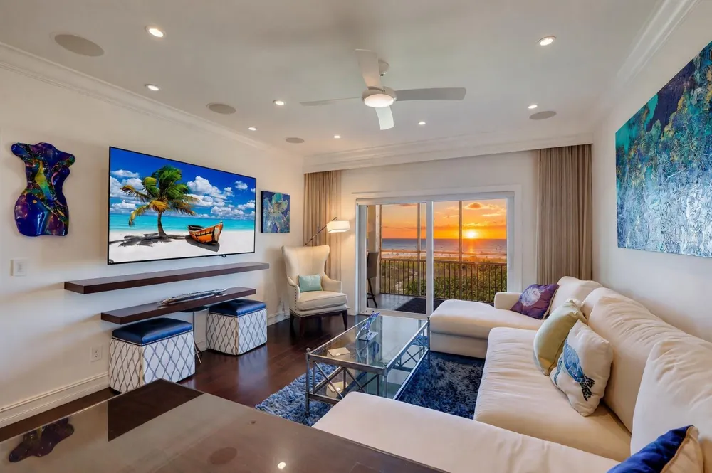 7001 GULF OF MEXICO DRIVE #24 Longboat Key, FL 34228