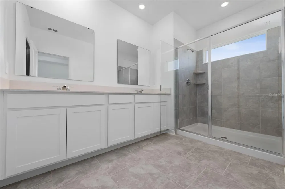 3295 LAURENT LOOP Davenport, FL 33837