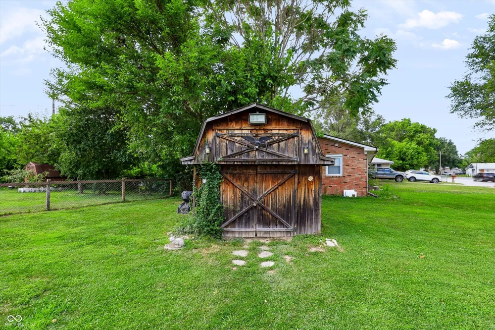 890 E Gray Street Martinsville, IN 46151
