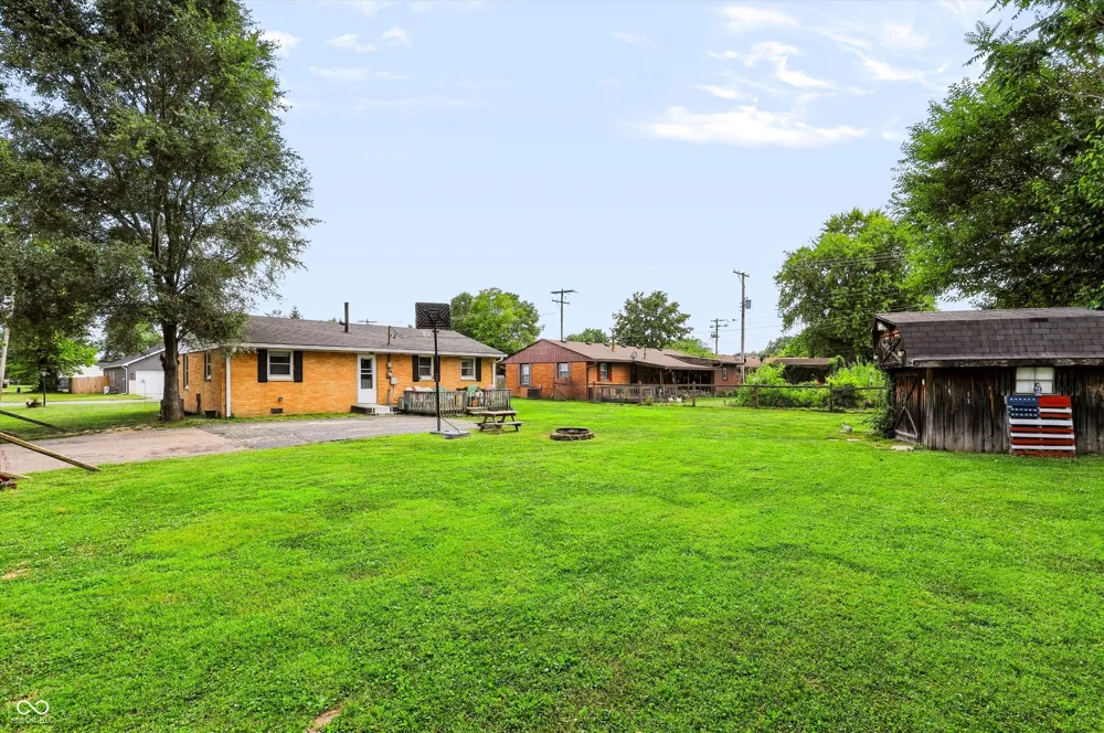 890 E Gray Street Martinsville, IN 46151