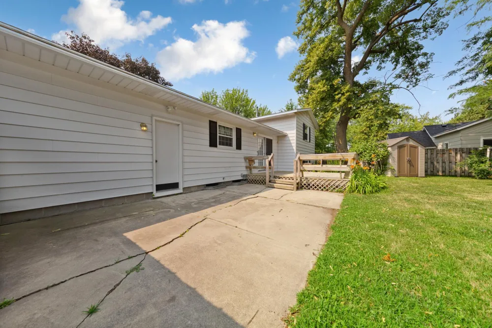 470 16th Street NE Owatonna, MN 55060