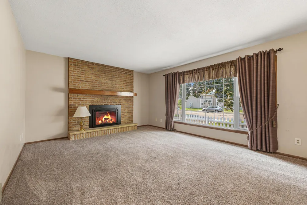 470 16th Street NE Owatonna, MN 55060