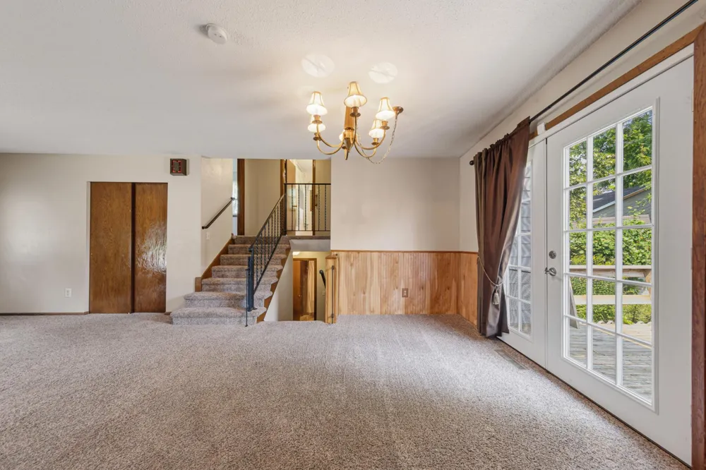 470 16th Street NE Owatonna, MN 55060