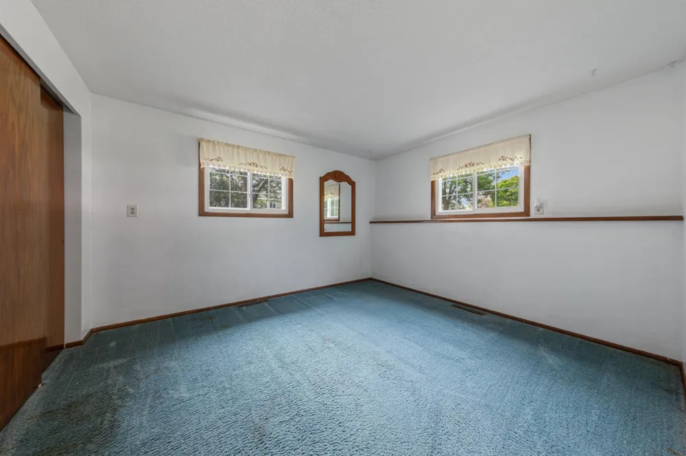 470 16th Street NE Owatonna, MN 55060
