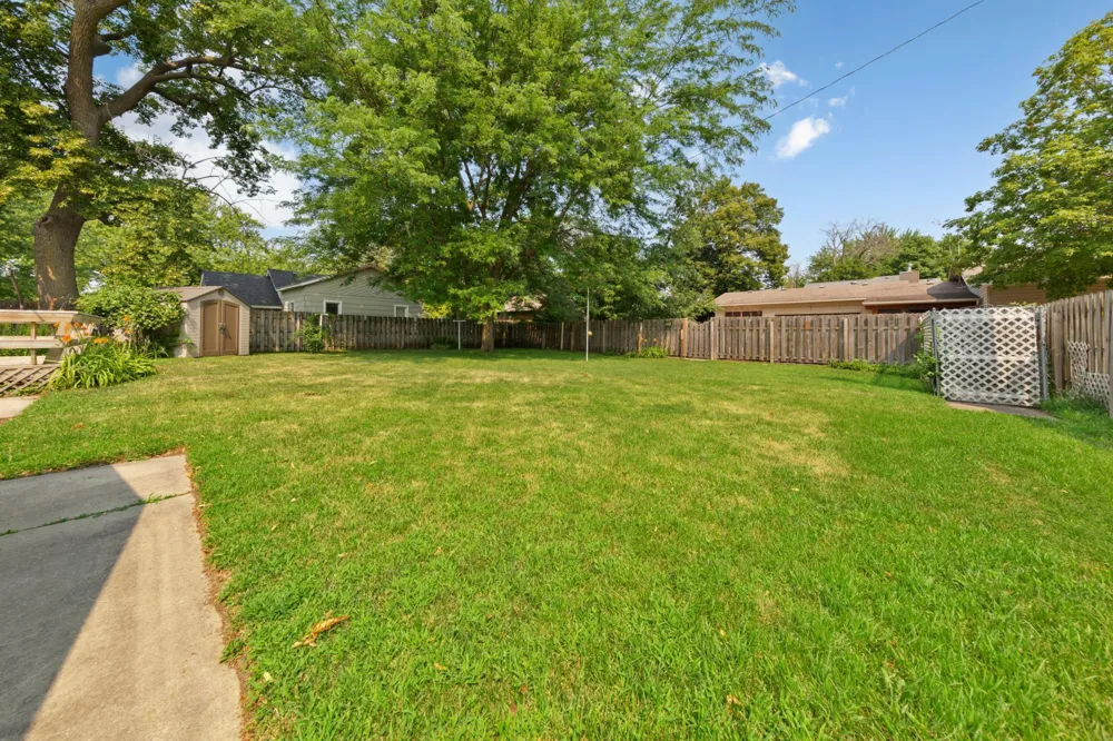 470 16th Street NE Owatonna, MN 55060