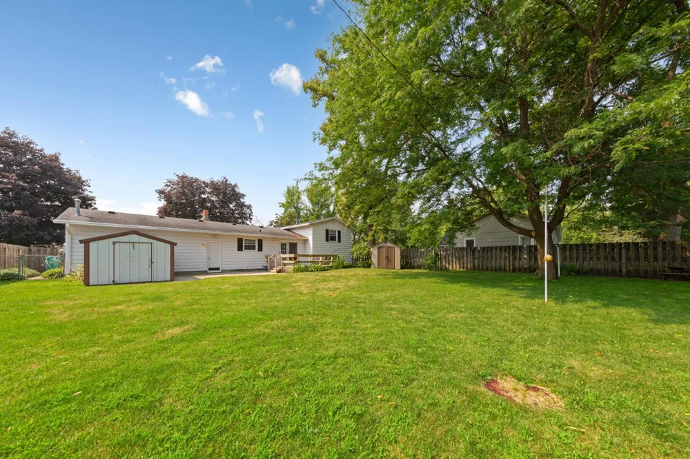 470 16th Street NE Owatonna, MN 55060