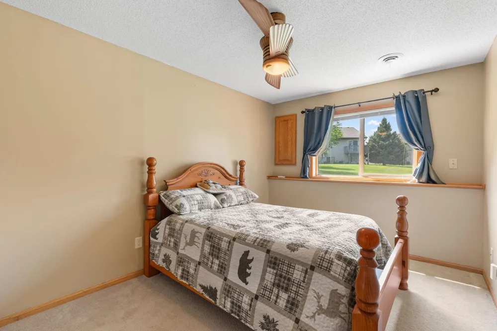 8337 Parkview Avenue NE Otsego, MN 55330
