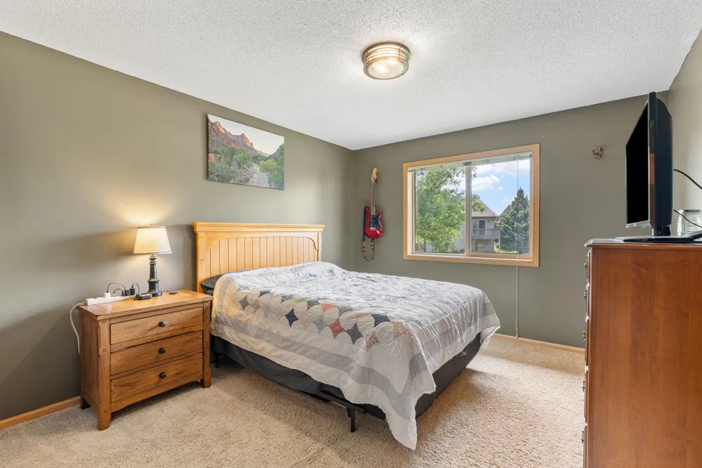 8337 Parkview Avenue NE Otsego, MN 55330