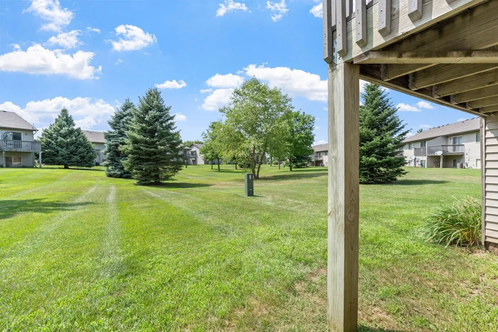 8337 Parkview Avenue NE Otsego, MN 55330