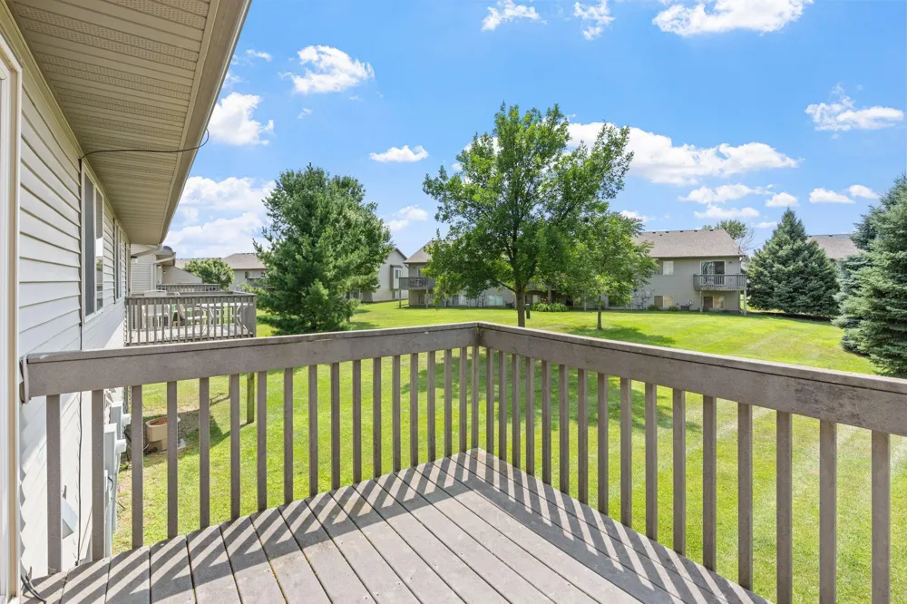 8337 Parkview Avenue NE Otsego, MN 55330