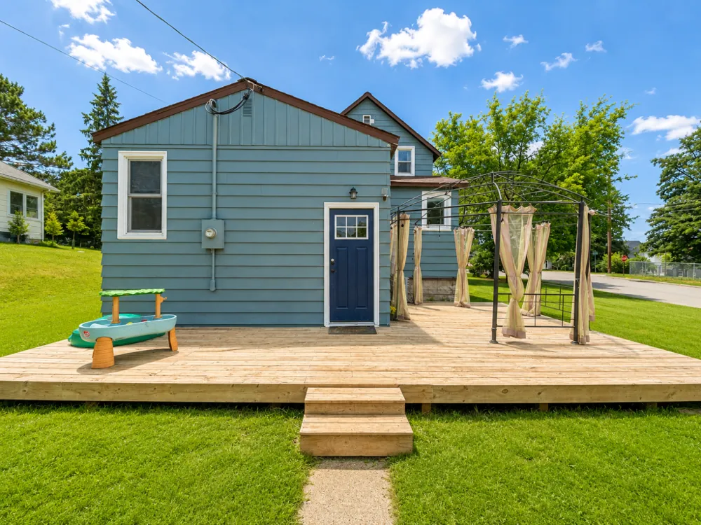 302 Mitchell Street Coleraine, MN 55722