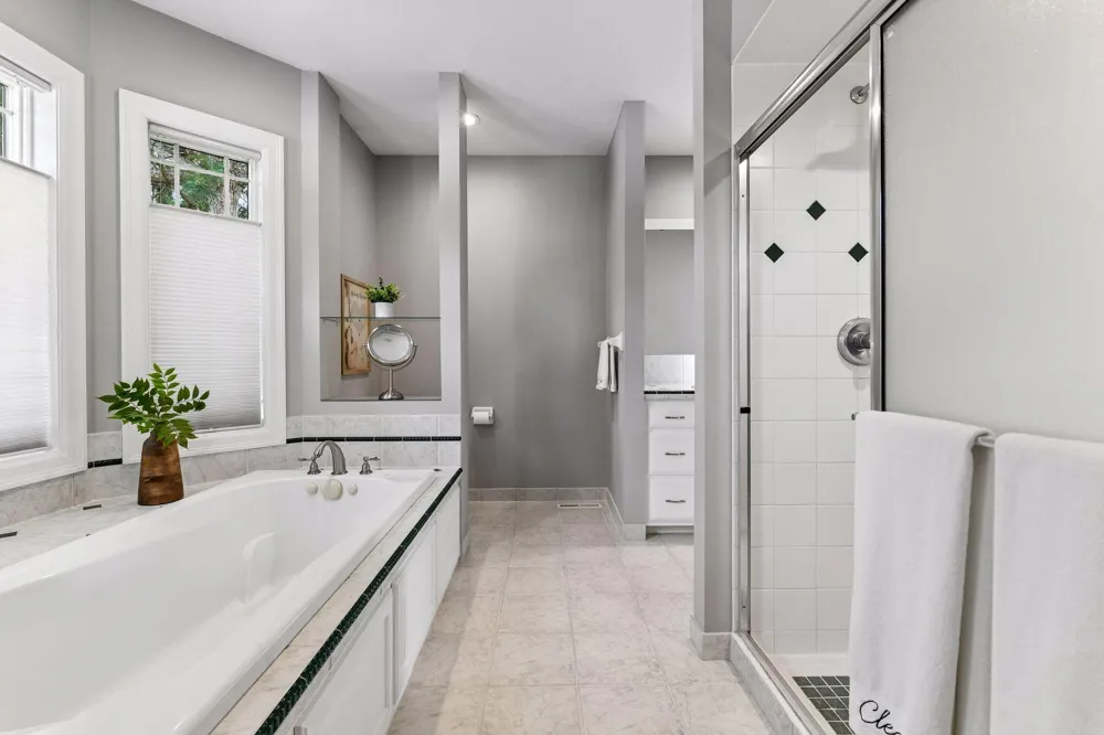 8754 Ridge Ponds Court Victoria, MN 55386