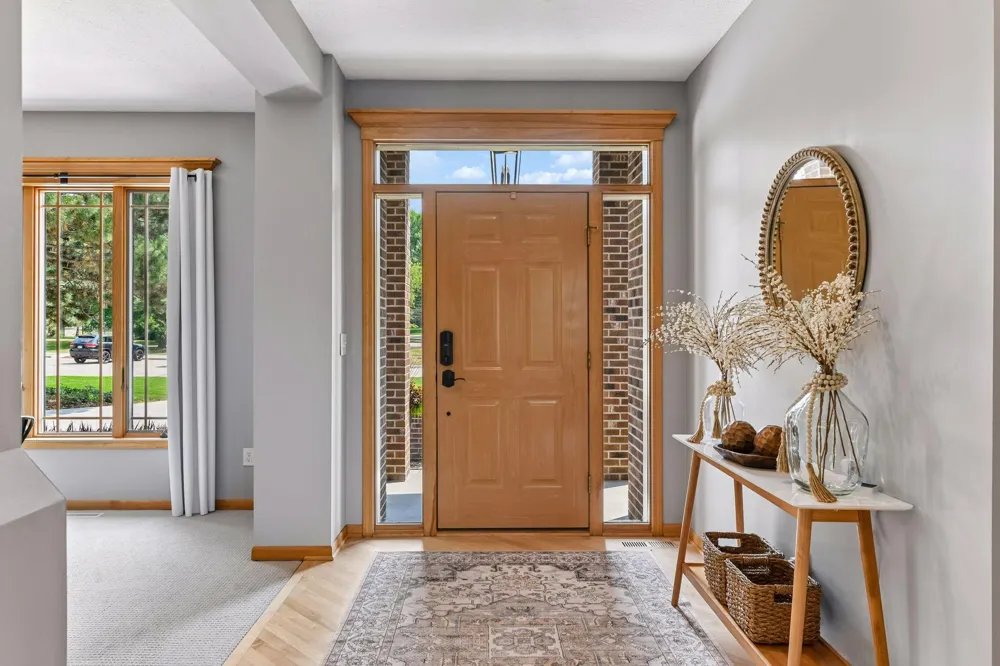 8754 Ridge Ponds Court Victoria, MN 55386