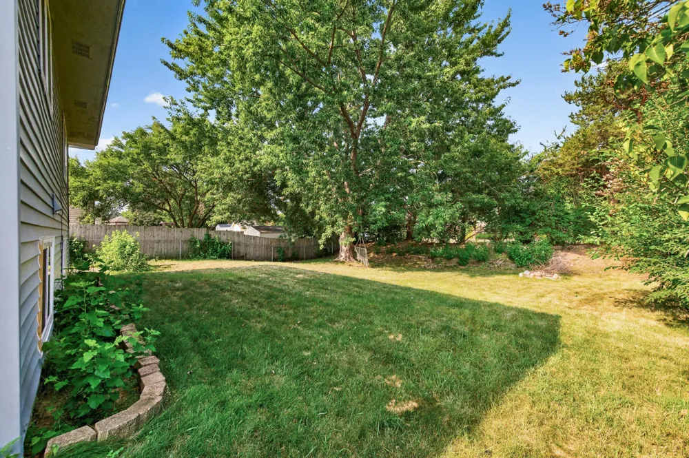 11533 Yukon Avenue Champlin, MN 55316