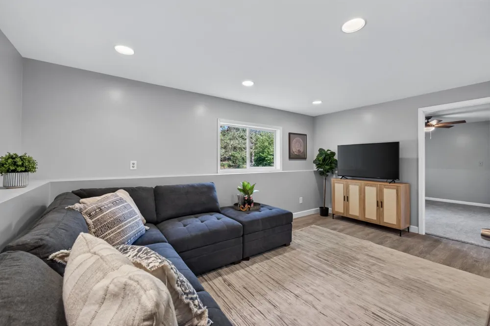 11533 Yukon Avenue Champlin, MN 55316