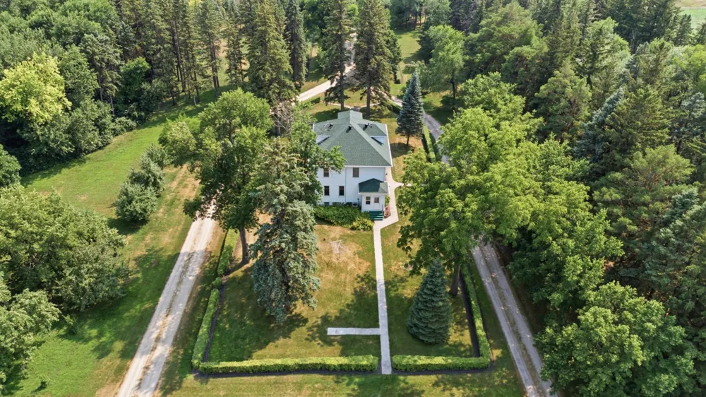 7768 10 Highway Glyndon, MN 56547