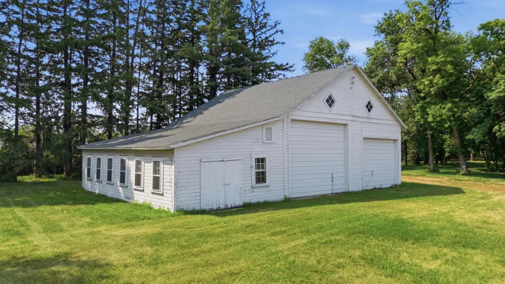 7768 10 Highway Glyndon, MN 56547