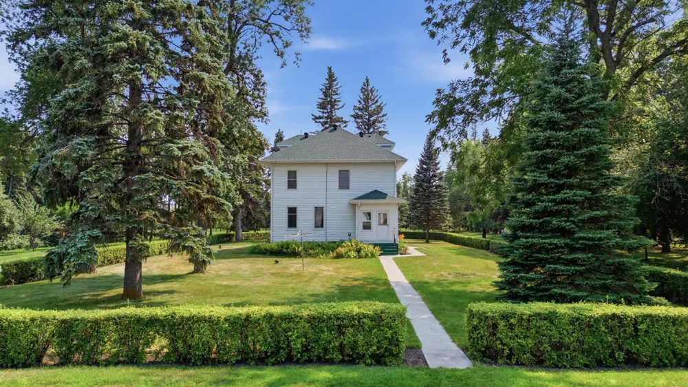 7768 10 Highway Glyndon, MN 56547