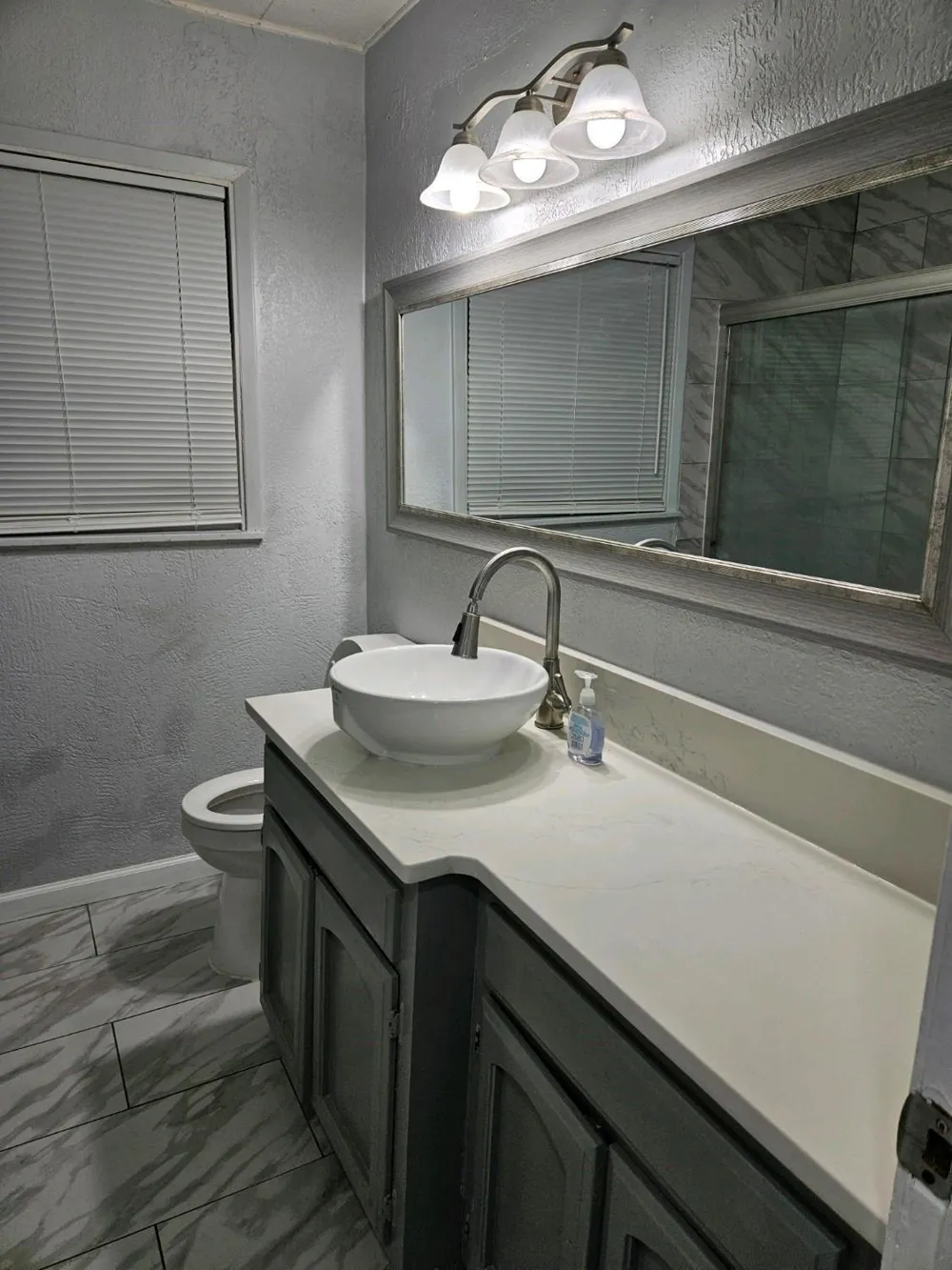 302 Blakeley Drive San Antonio, TX 78209