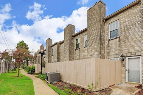 3248 Holly Hall Street #3248