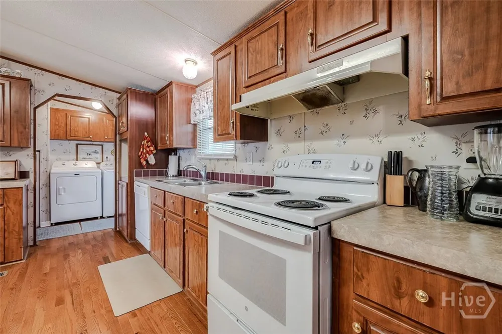 769 Log Landing Road Springfield, GA 31329