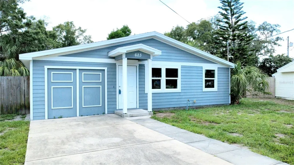 623 DEXTER DRIVE Dunedin, FL 34698