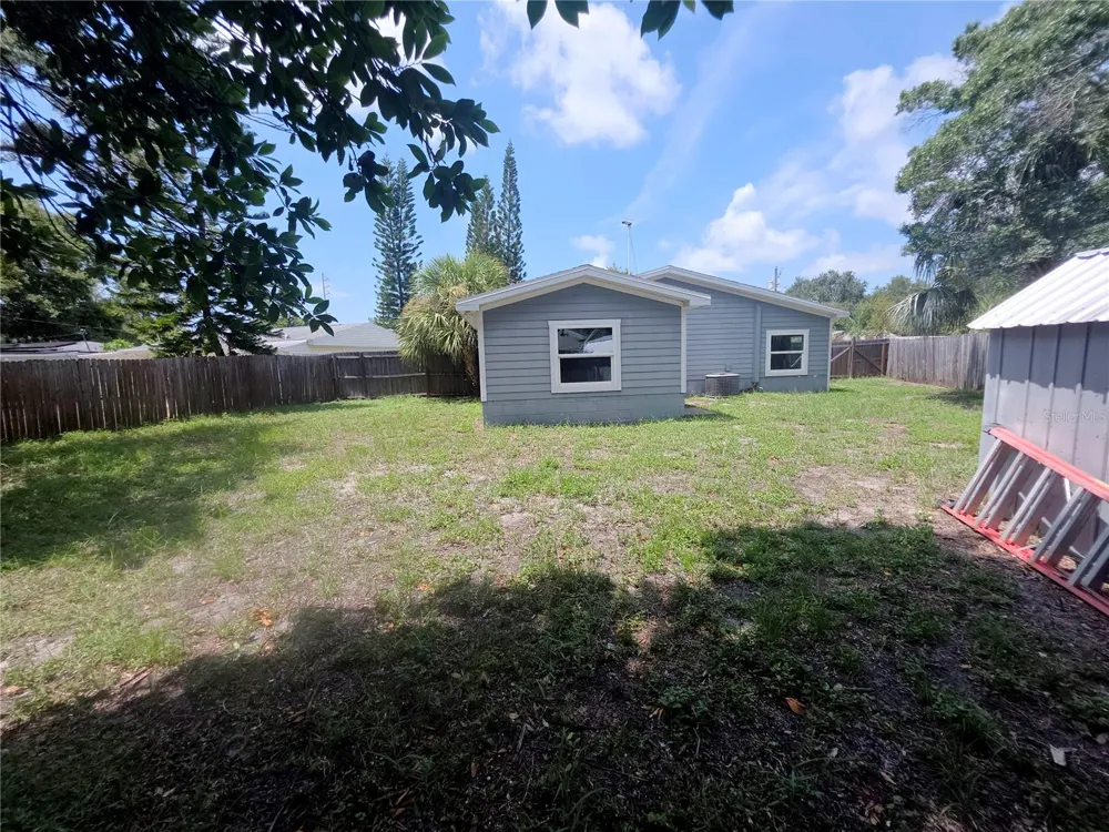 623 DEXTER DRIVE Dunedin, FL 34698