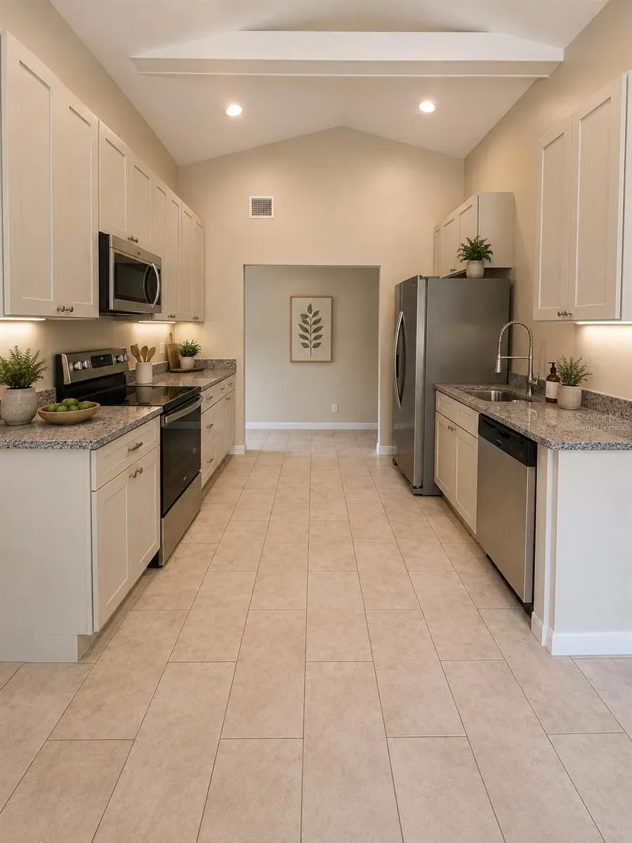 623 DEXTER DRIVE Dunedin, FL 34698