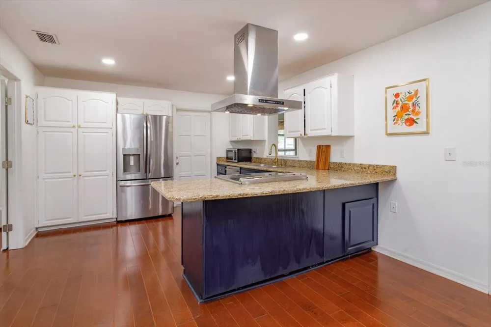 6412 STOCKBRIDGE AVENUE Orlando, FL 32809