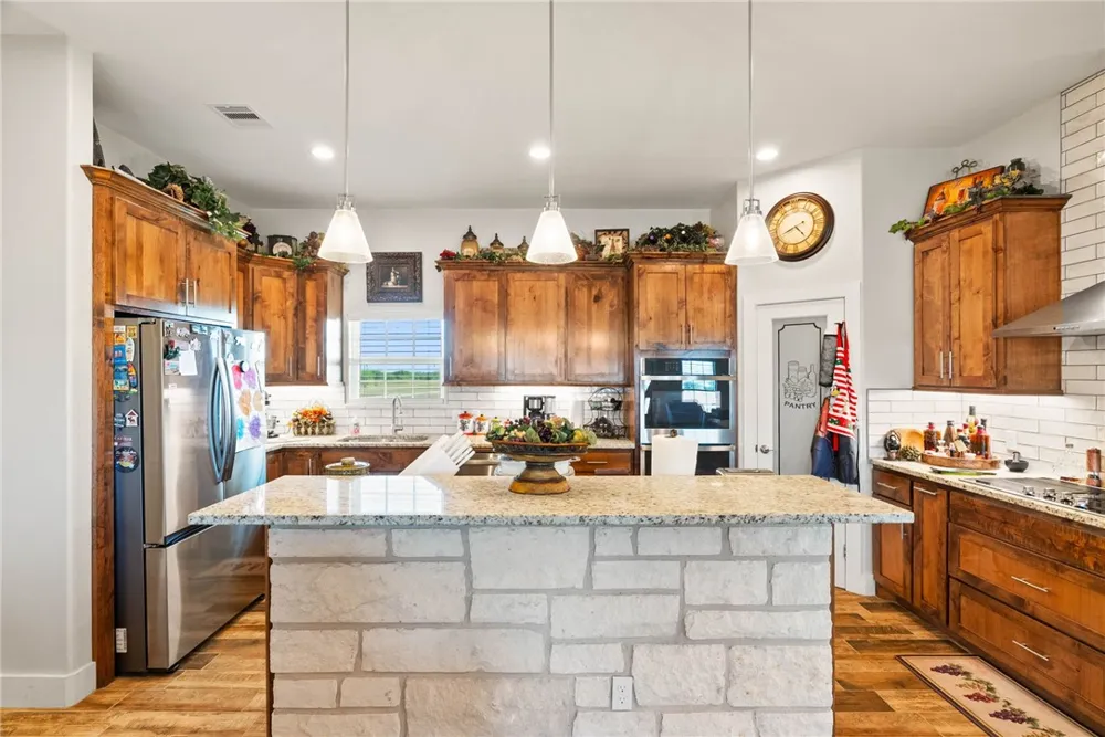 6418 FM 624 Robstown, TX 78380