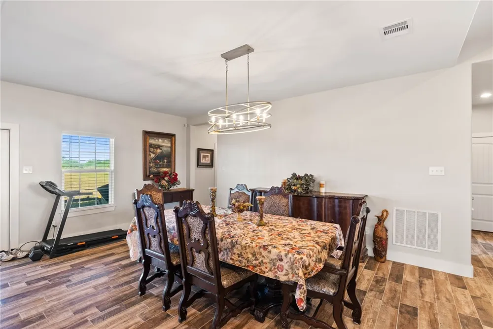 6418 FM 624 Robstown, TX 78380