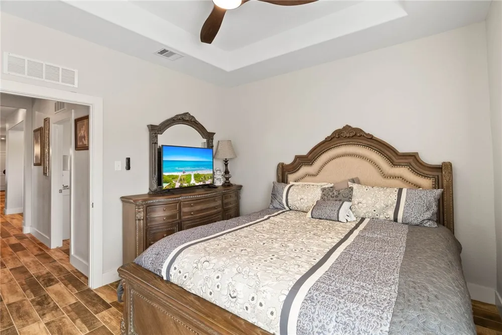6418 FM 624 Robstown, TX 78380