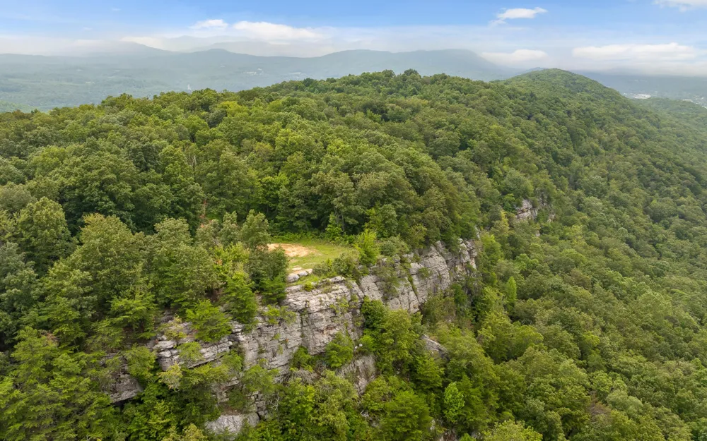 1075 Riggs Chapel Road Harriman, TN 37748
