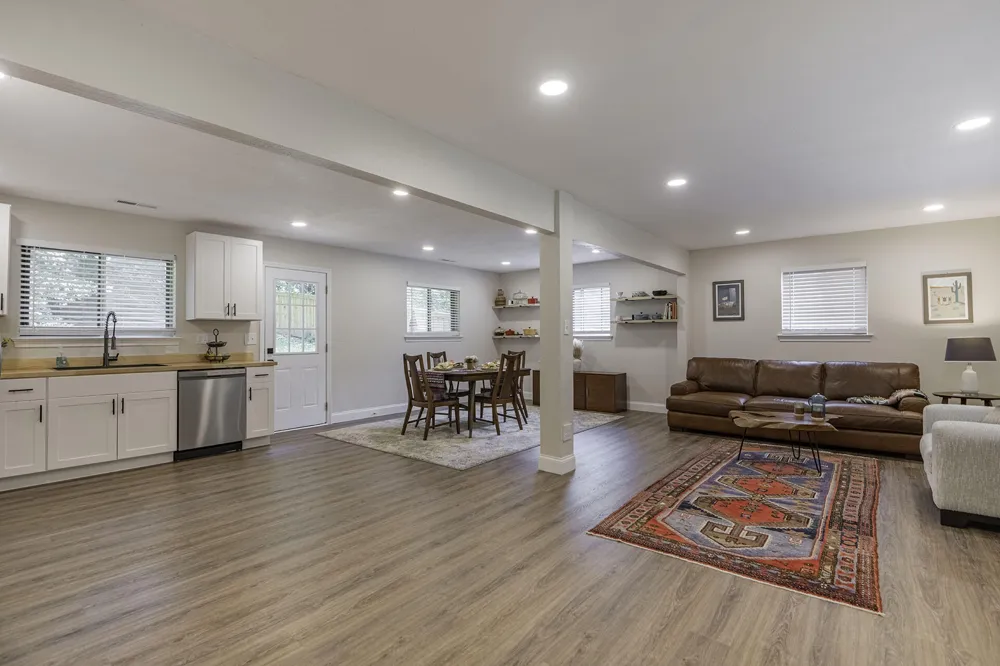 6121 Pythian Road Harrison, TN 37341