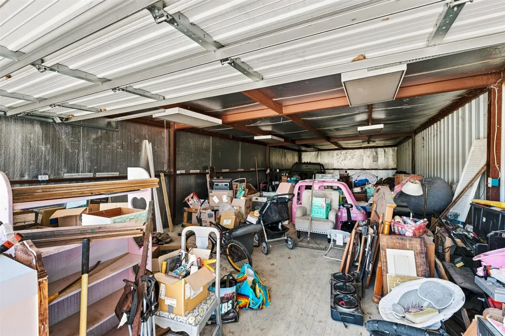 252 Blackland Road Riesel, TX 76682