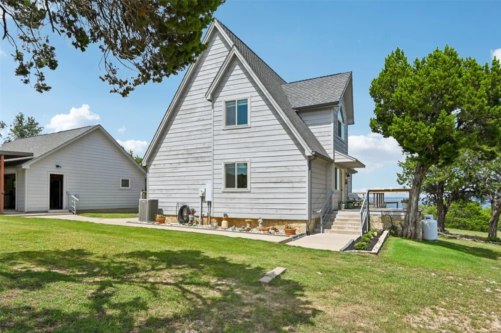 130 County Road 1546 Morgan, TX 76671