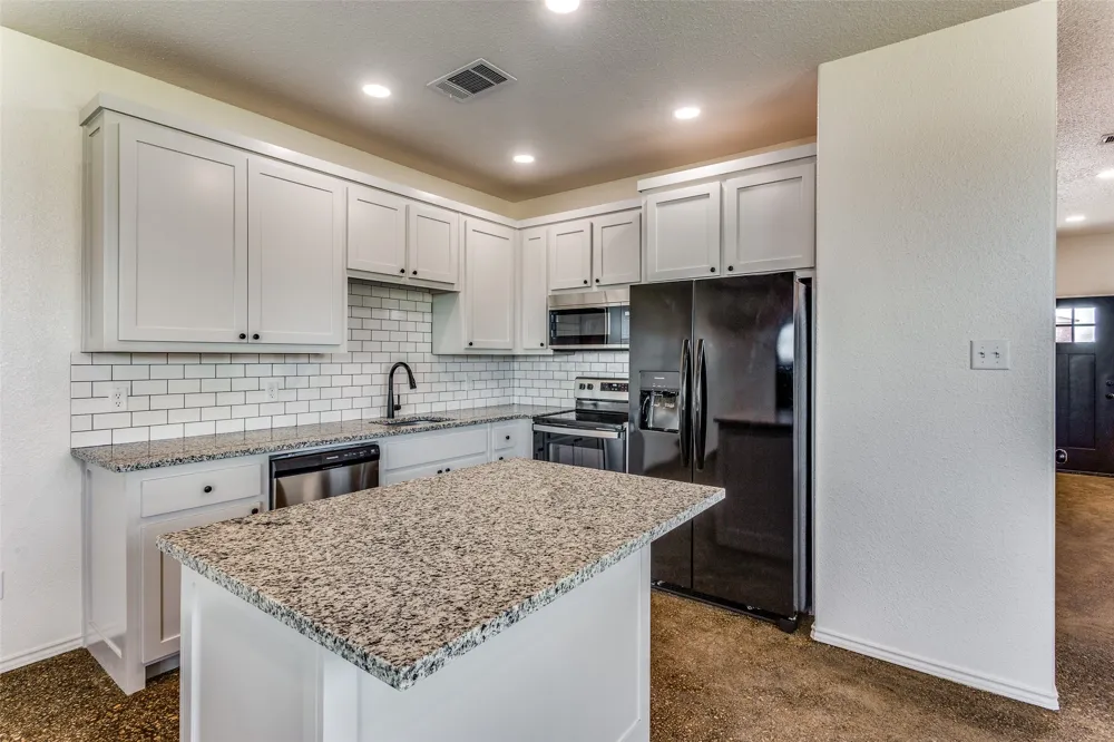 116 Dealva Court Peaster, TX 76088