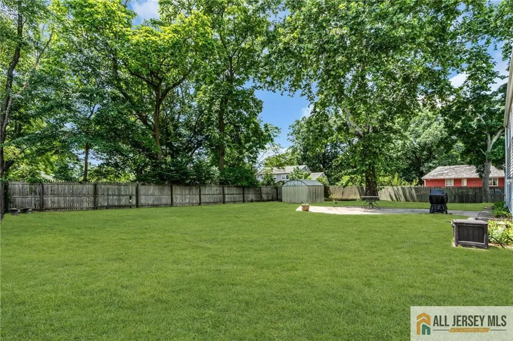 499 Old Stage Road Spotswood, NJ 08884