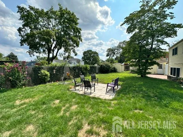 227 Old Stage Road Spotswood, NJ 08884